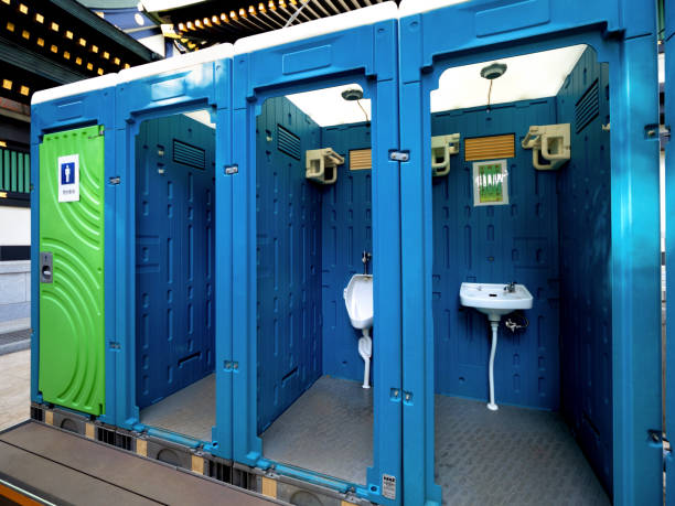 Best Affordable portable toilet rental  in Colfax, IA